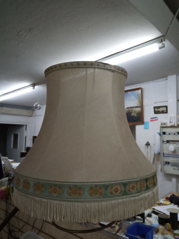 Tr�s bel abat jour ann�es 50 15 Le Creusot (71)