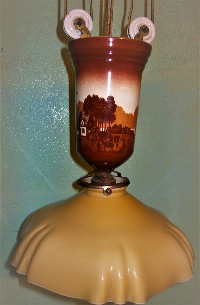 Tr�s ancien lustre -suspension  MONTE et BAISSE    T.B.E. 135 Orgelet (39)