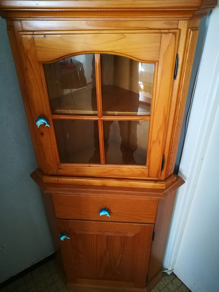 Tr�s Ancien meuble d'angle en bois 125 Toulouse (31)