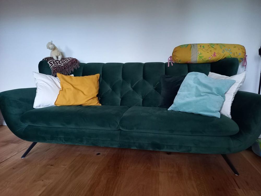 Tr�s beau canap� velours vert 0 Strasbourg (67)