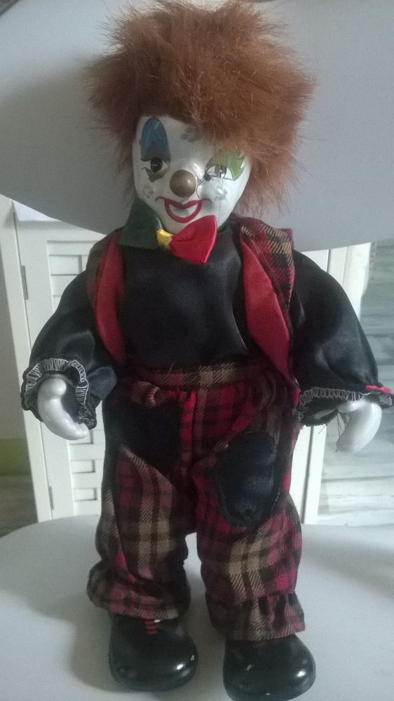 Tres Beau Clown En C�ramique Chevelure roux 10 Talange (57)