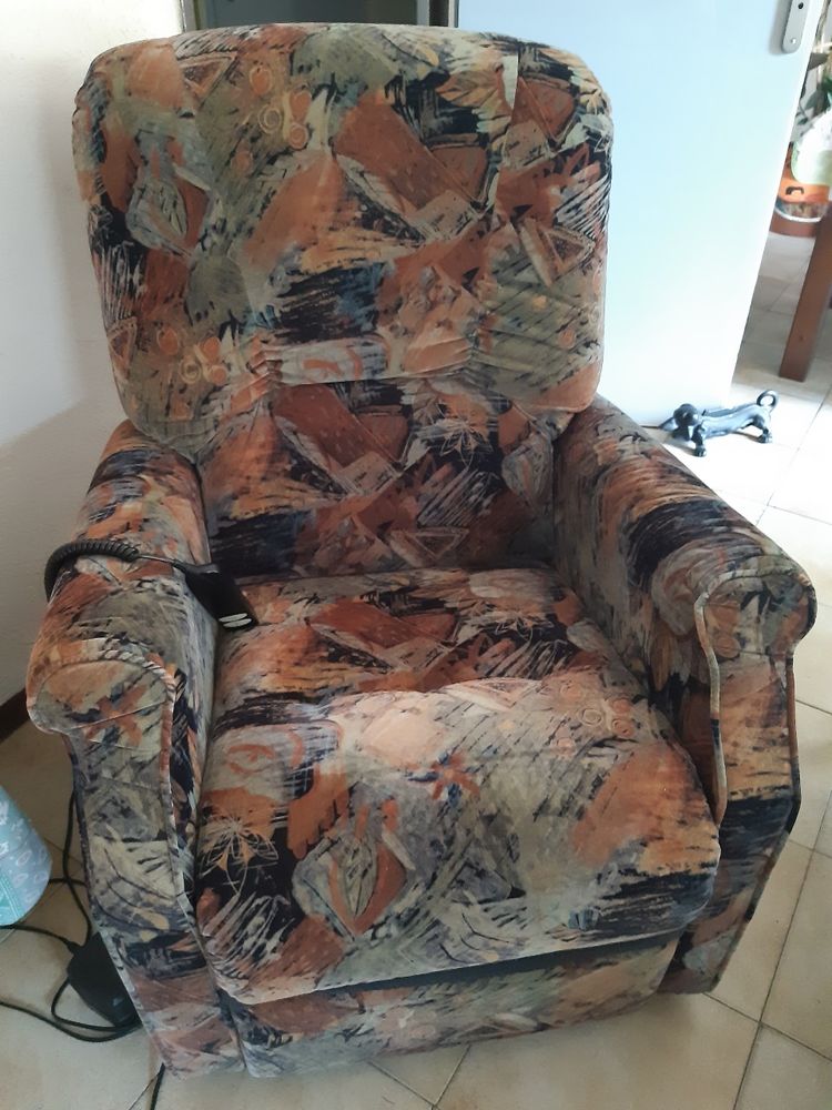 tr�s beau fauteuil RELAX 75 Villers-sous-Saint-Leu (60)