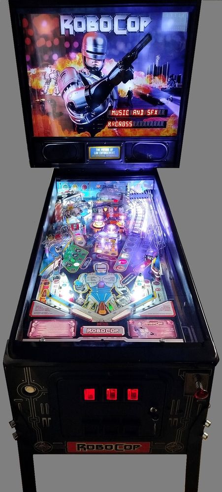 Tr�s beau flipper Robocop r�vis� en tbe 3490 Bar-le-Duc (55)