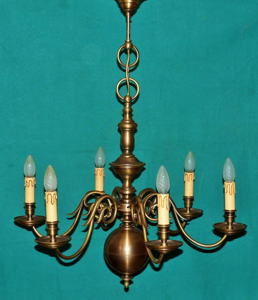 Tr�s beau Lustre en v�ritable Bronze 175 Mont-de-Marsan (40)