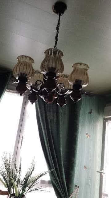 tr�s beau lustre rustique globe ocre 80 Noisy-le-Grand (93)