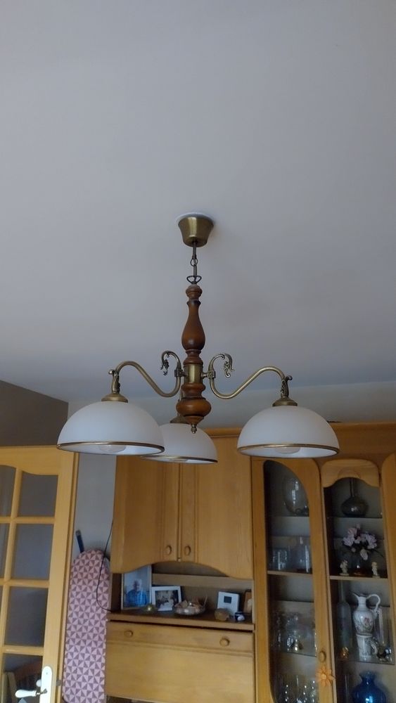 Tr�s beau lustre 45 Illkirch-Graffenstaden (67)