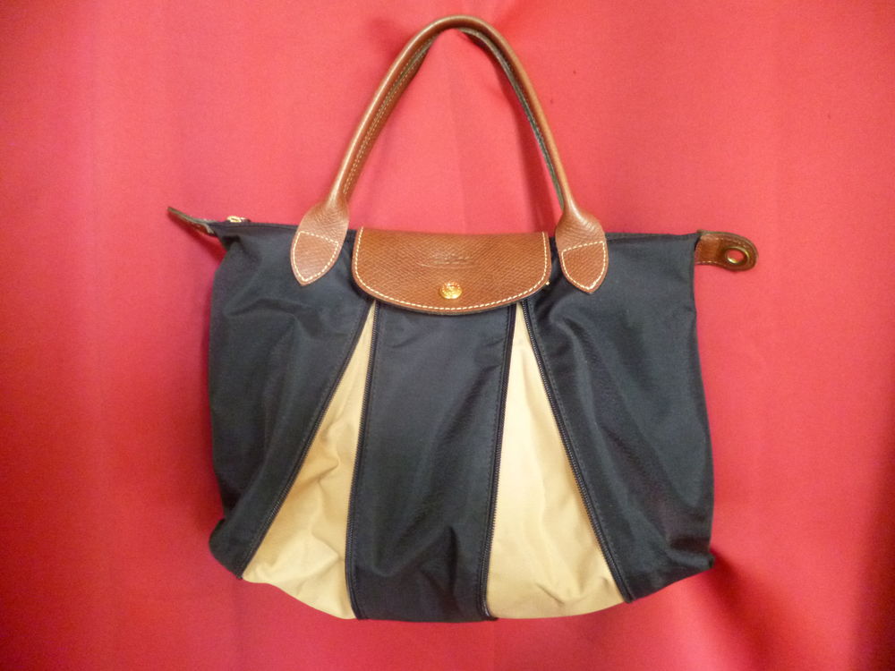 tr�s beau sac de marque Longchamp neuf ! 0 Chang� (53)
