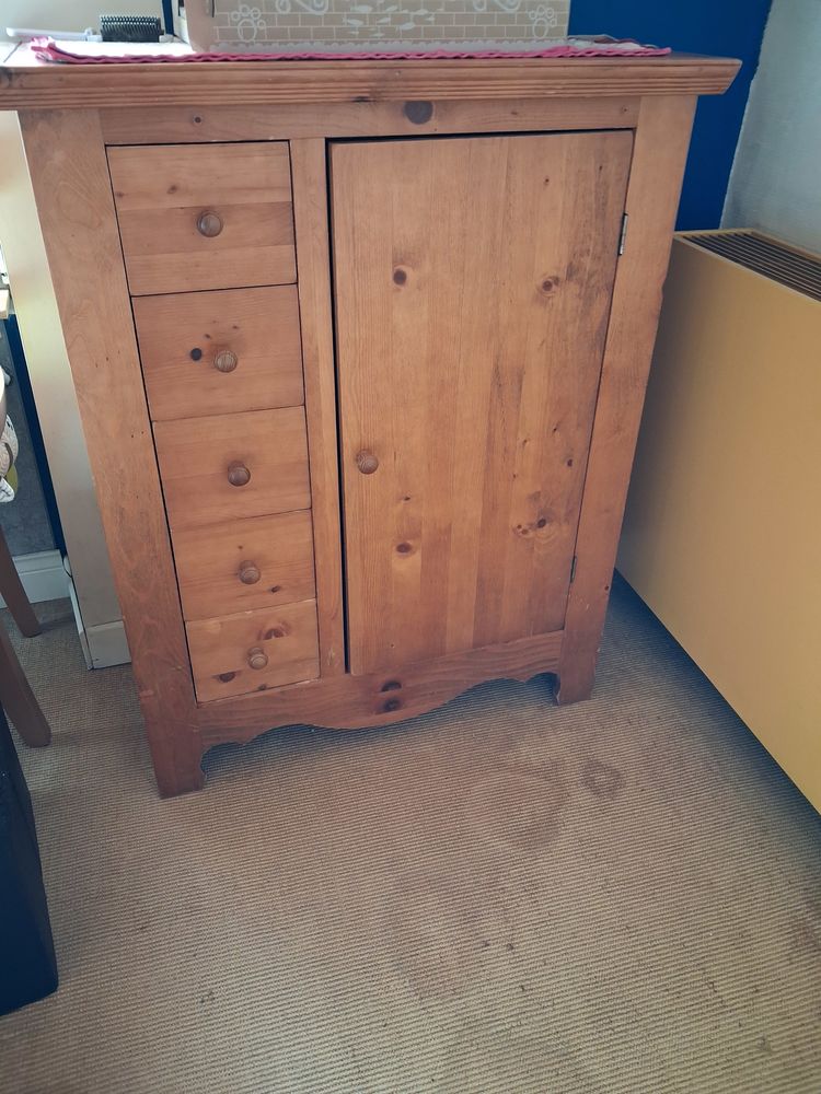 Tr�s beau meuble bois couleur miel 48 La Roche-sur-Yon (85)