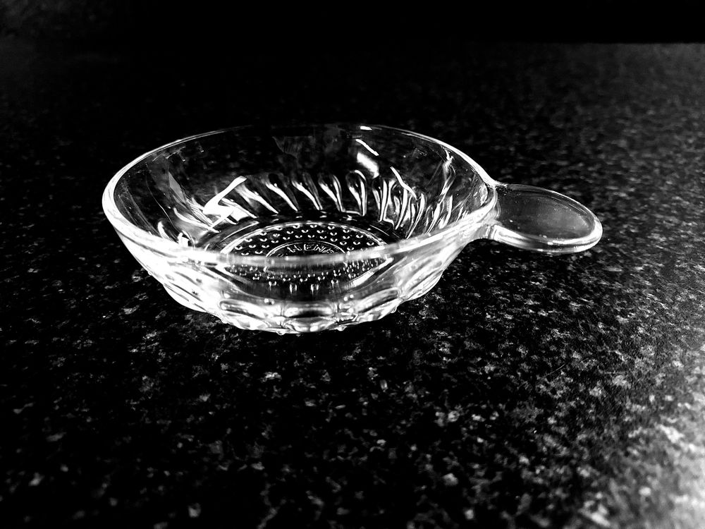 Tr�s beau Tastevin  Henri Maire  en verre 10 Montigny-aux-Amognes (58)