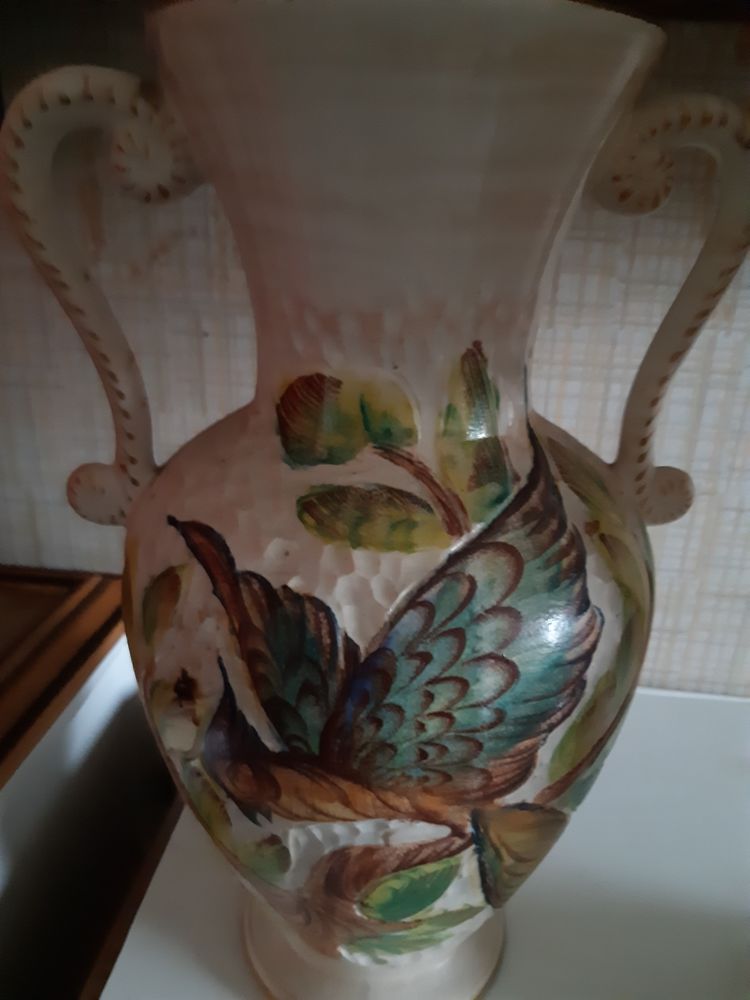 tr�s beau vase de style tout travailles assez grand peut se poser par terre 70 Noisy-le-Grand (93)