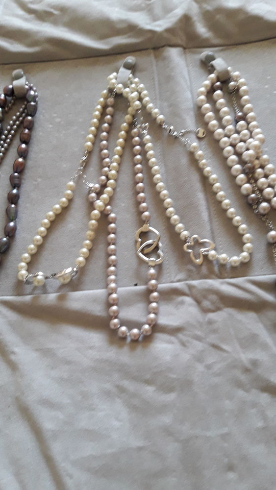 Tr�s beaux  bijoux de belle qualit� 70 Le Cannet (06)