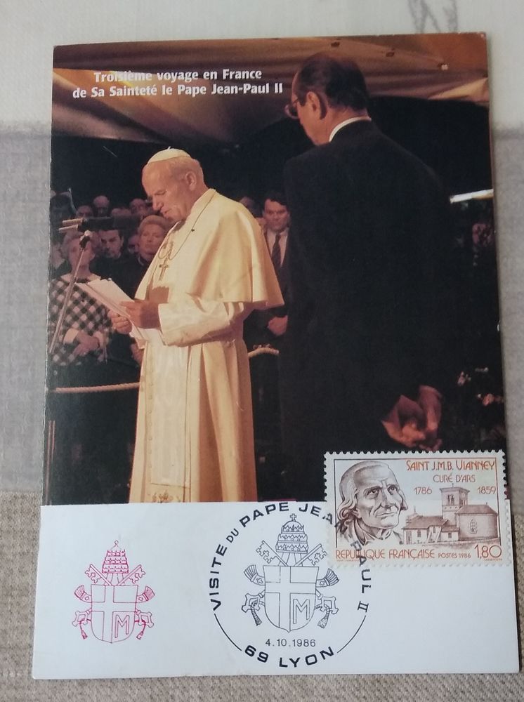  Tr�s belle ancienne carte postale du pape Jean-Paul II
0 Meximieux (01)