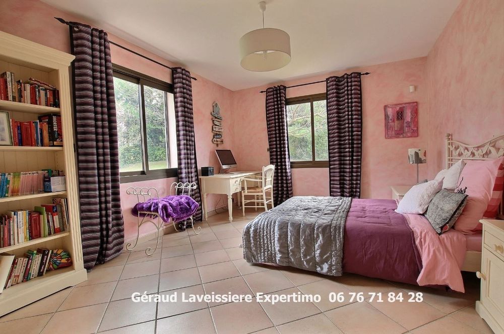 tr�s belle chambre � coucher 7 �l�ments 1000 Le Tholonet (13)