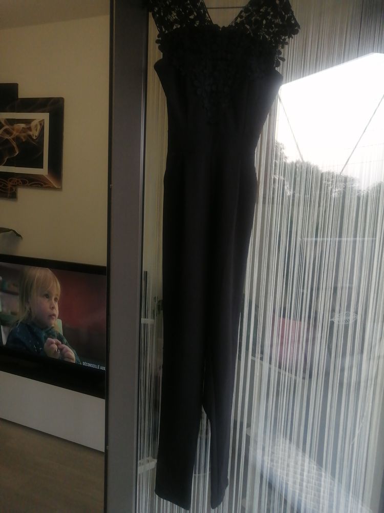 tr�s belle Combinaidon t 36/38 20 Condat-sur-Vienne (87)