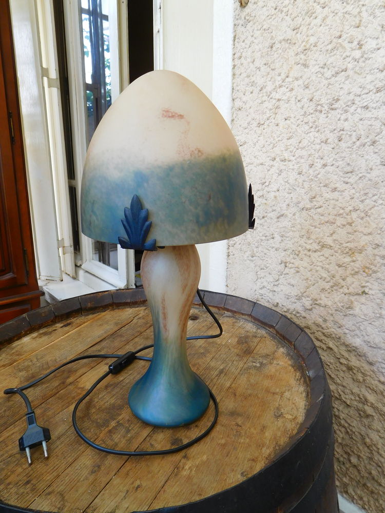 tr�s belle lampe p�te de verre champignon sign�e 130 Vitry-sur-Seine (94)