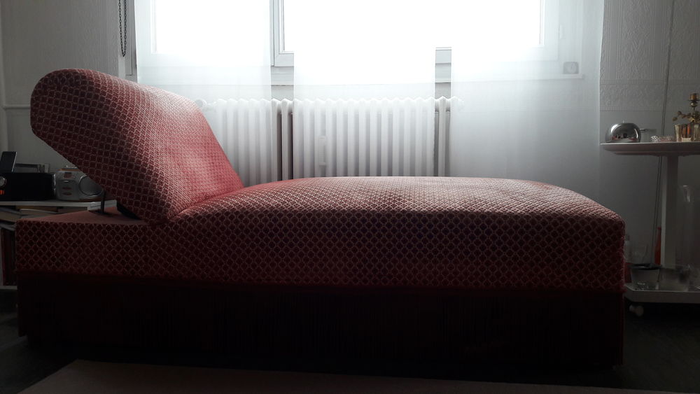 Tr�s belle m�ridienne Vintage v�ritable. 450 Schiltigheim (67)