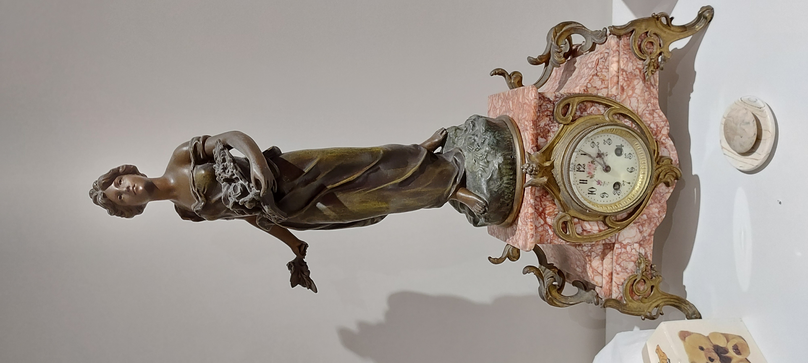 Tr�s belle pendule ancienne 900 Villecresnes (94)