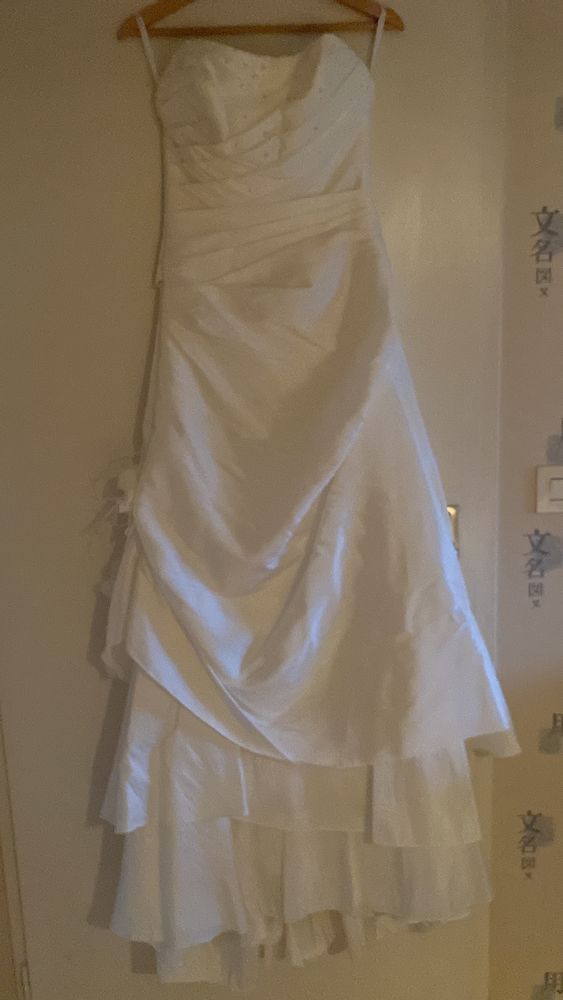 tr�s belle robe de mari�e de couleur ivoire 200 Les Br�seux (25)