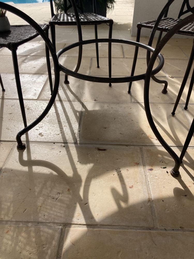 Tr�s belle table fer forg� / c�ramique 170 La Colle-sur-Loup (06)