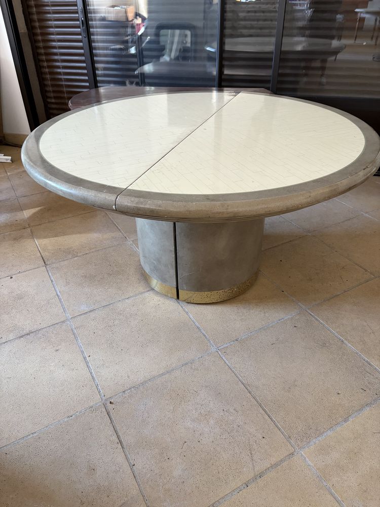Tr�s belle table ronde 180 Saussay (28)