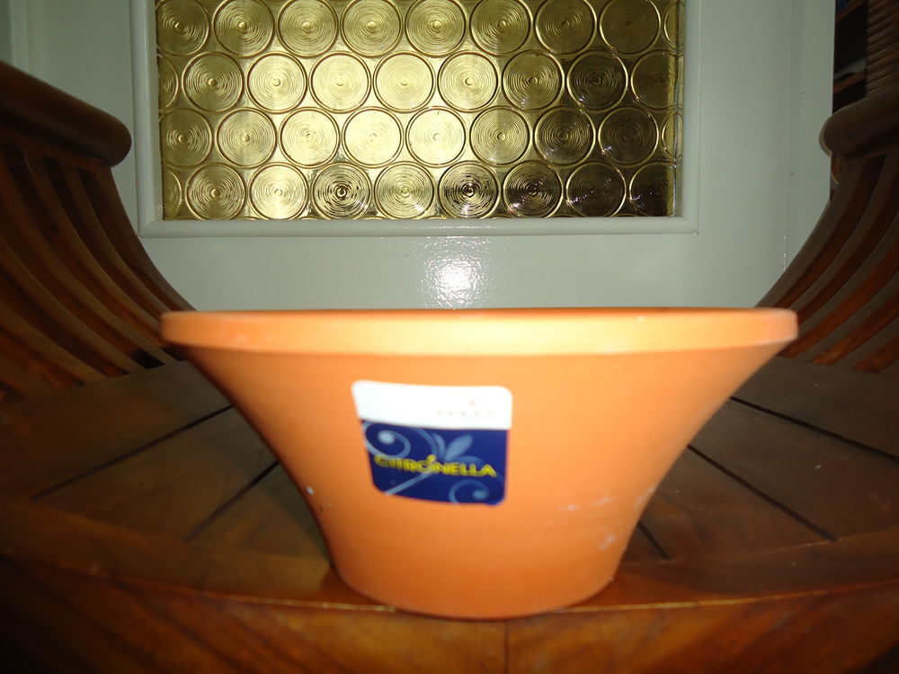 Tr�s belles bougies de jardin � la citronnelle NEUVES 0 Torcy (77)