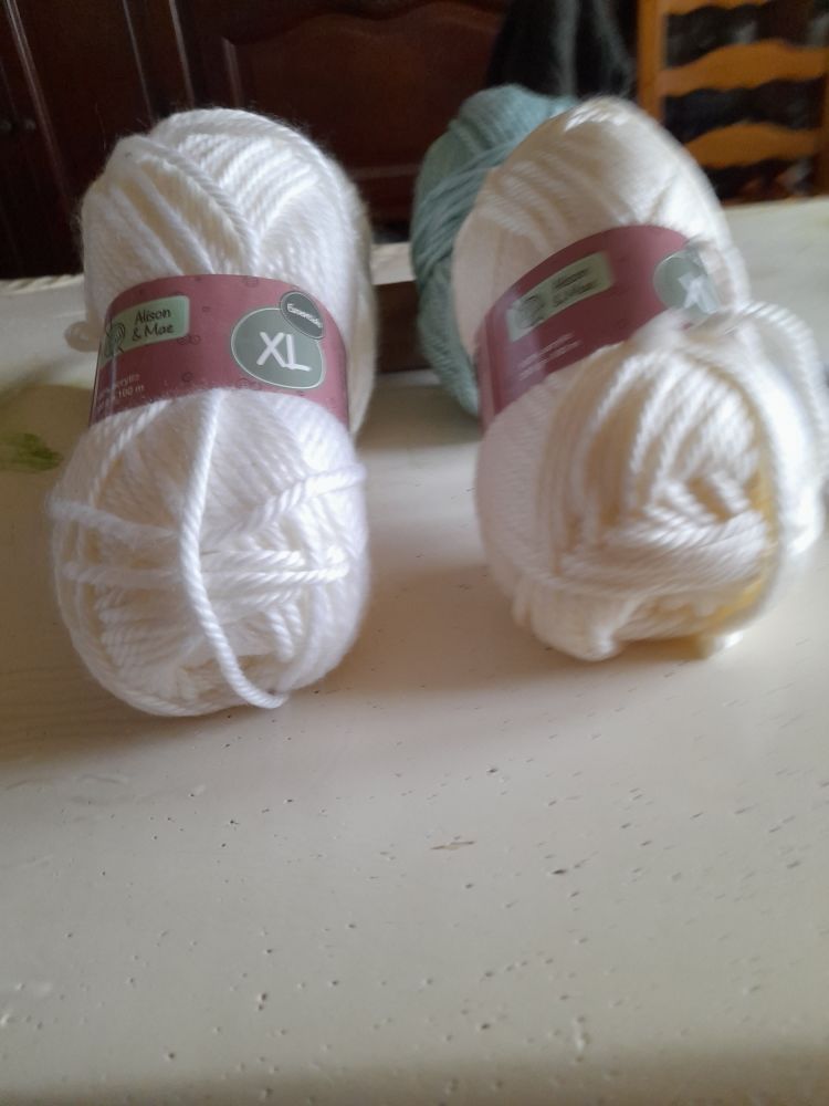 tr�s belles laines maille du 8 et 10 15 Selles-sur-Cher (41)