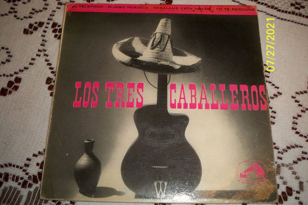 LOS TRES CABALLEROS 45T 12 Sucy-en-Brie (94)