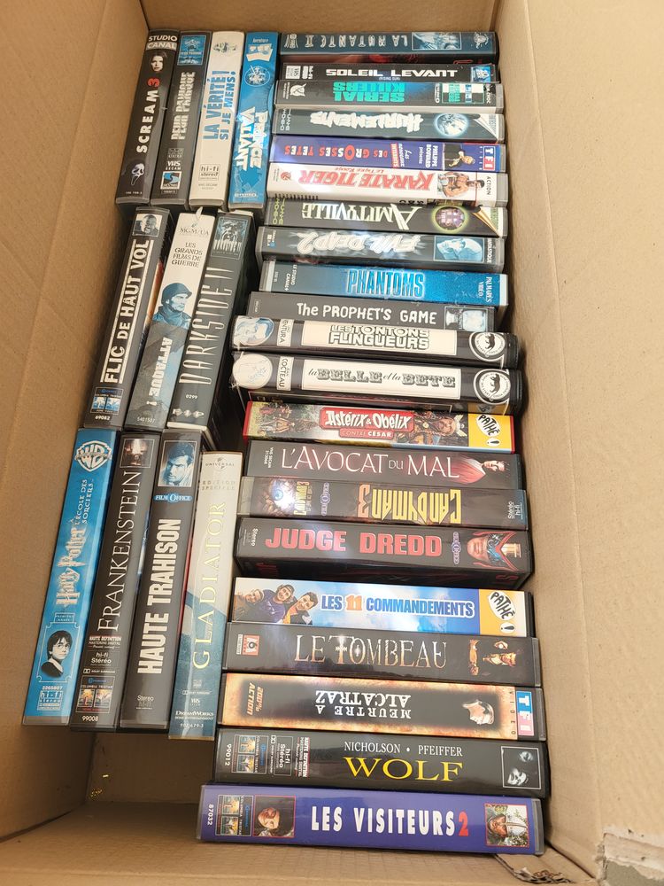 30 vhs en tres bon etat 20 Brem-sur-Mer (85)