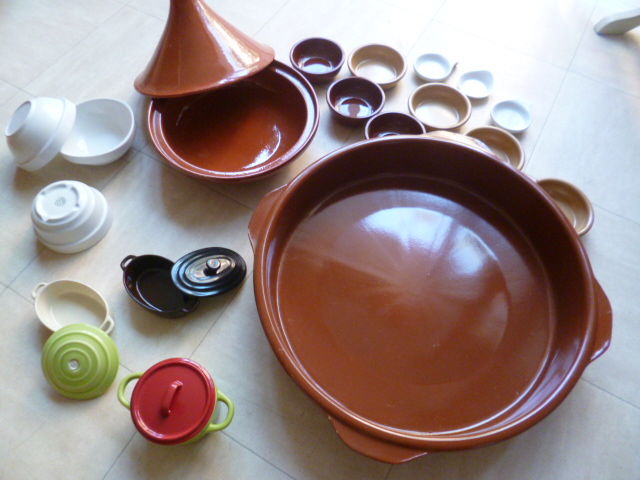 tr�s grand PLAT et TAJINE en terre cuite  +++ zoe 12 Martigues (13)