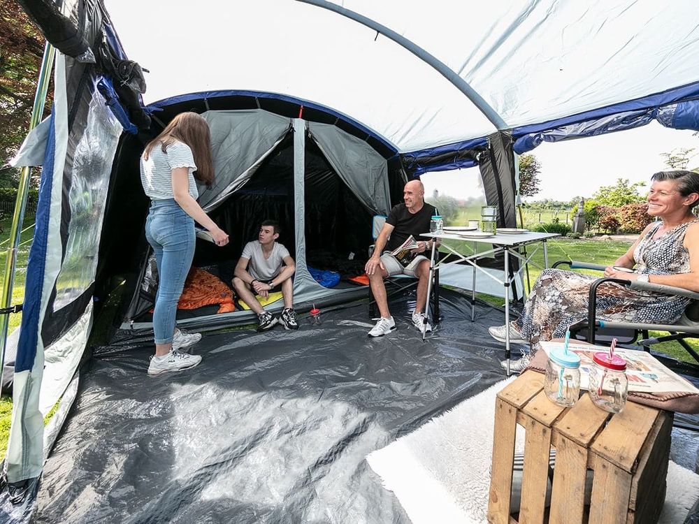 ???? Tr�s grande tente MTN 8/16 personnes 350 Poitiers (86)