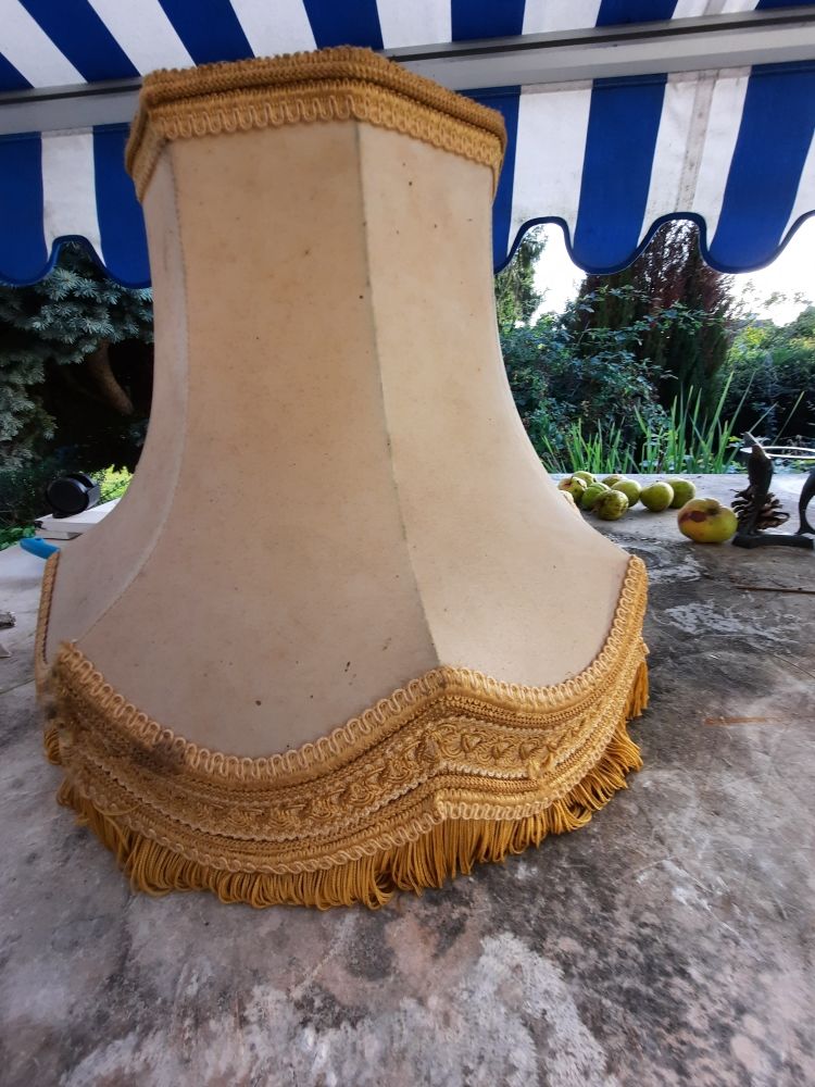 TRES JOLI ABAT JOUR 20 Saint-Witz (95)