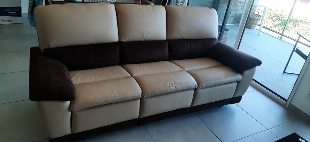 tr�s joli canape ch�teau dax 0 Grenoble (38)