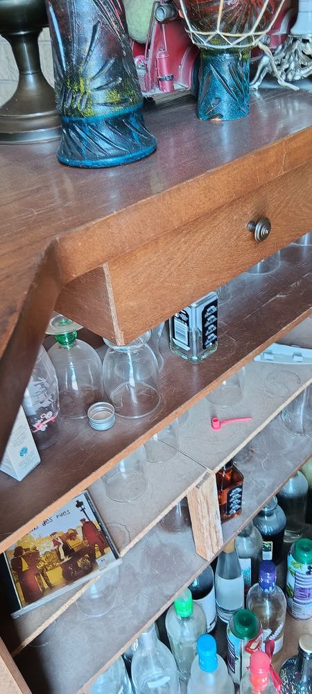 tres joli bar 50 Broin (21)