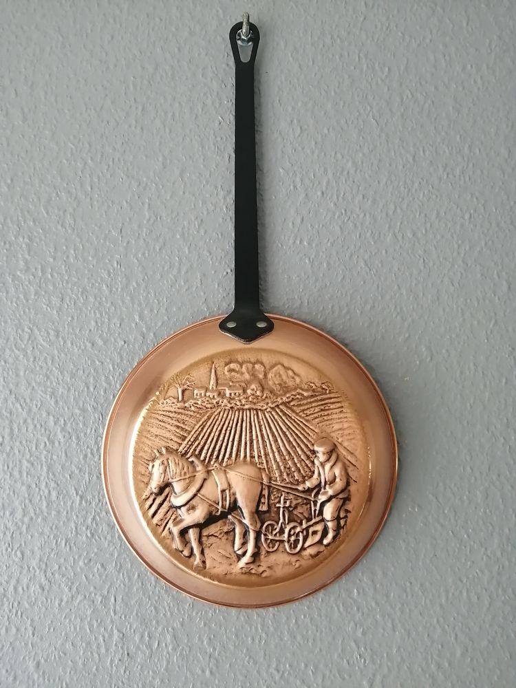 Tr�s jolie po�le d�corative en cuivre 15 Habsheim (68)