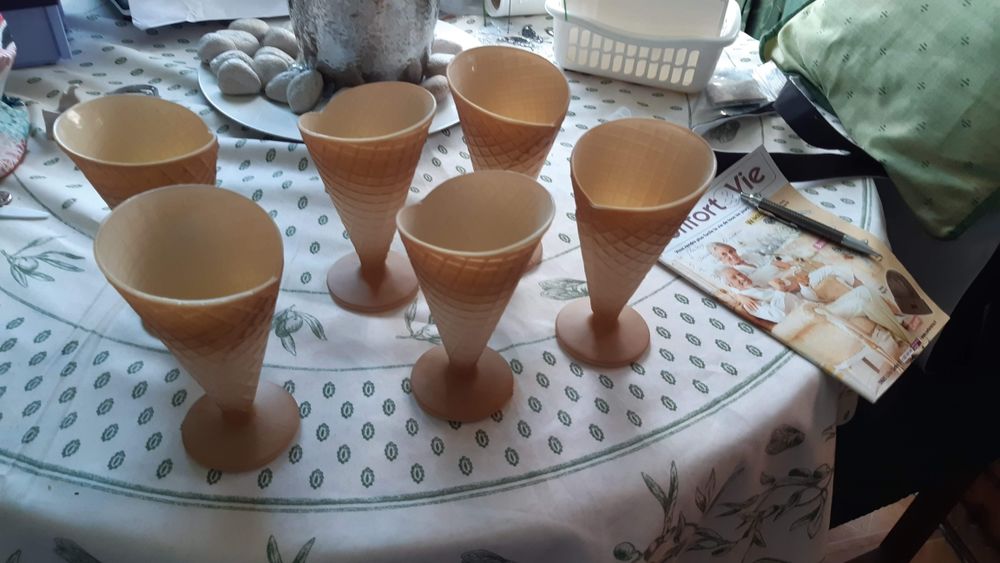 tr�s jolies coupes � glace ou � fruits ref90 40 Noisy-le-Grand (93)