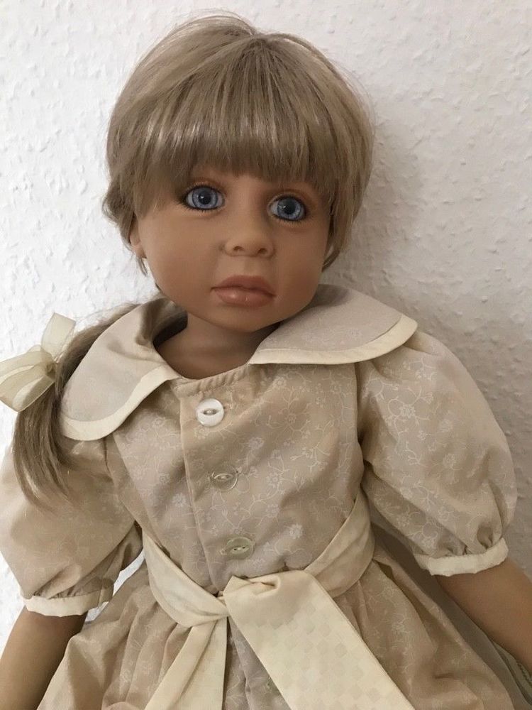 2 tres jolies poup�es de collection 60 Montataire (60)