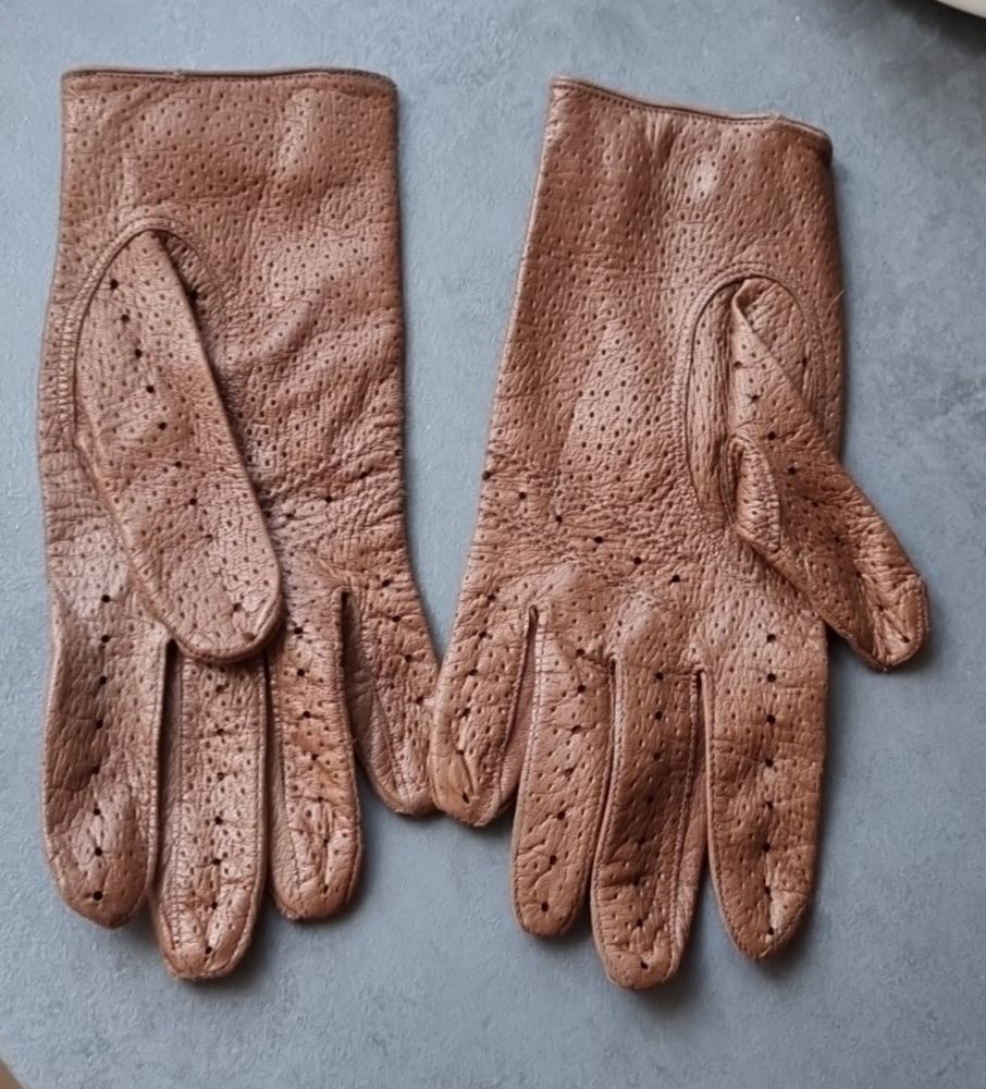 Très jolis gants cuir. Taille 7.5 15 Oullins (69)