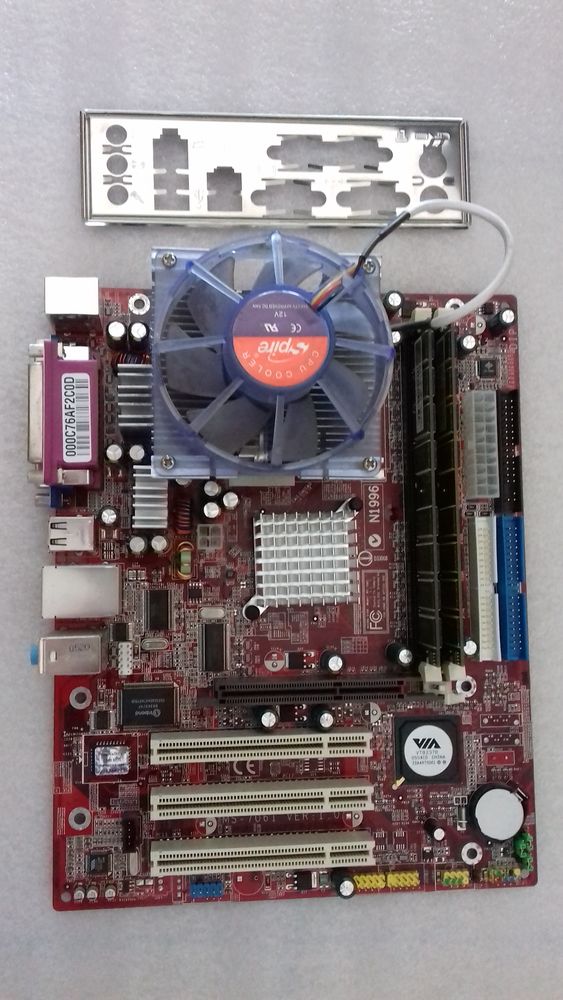 Tr�s rare Carte M�re MS 7061 ver : 1 - socket A (462) 100 Sept�mes-les-Vallons (13)