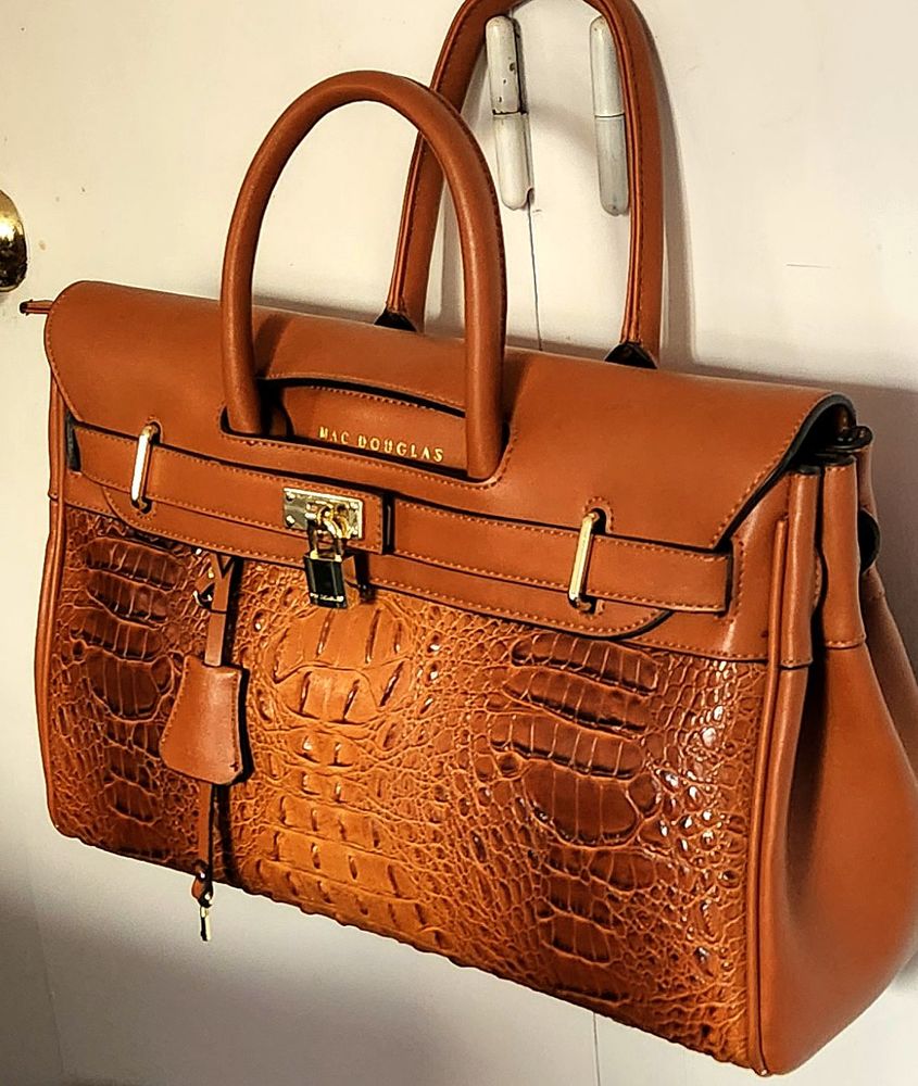 Tr�s rare sac neuf MacDouglas en cuir 247 S�te (34)