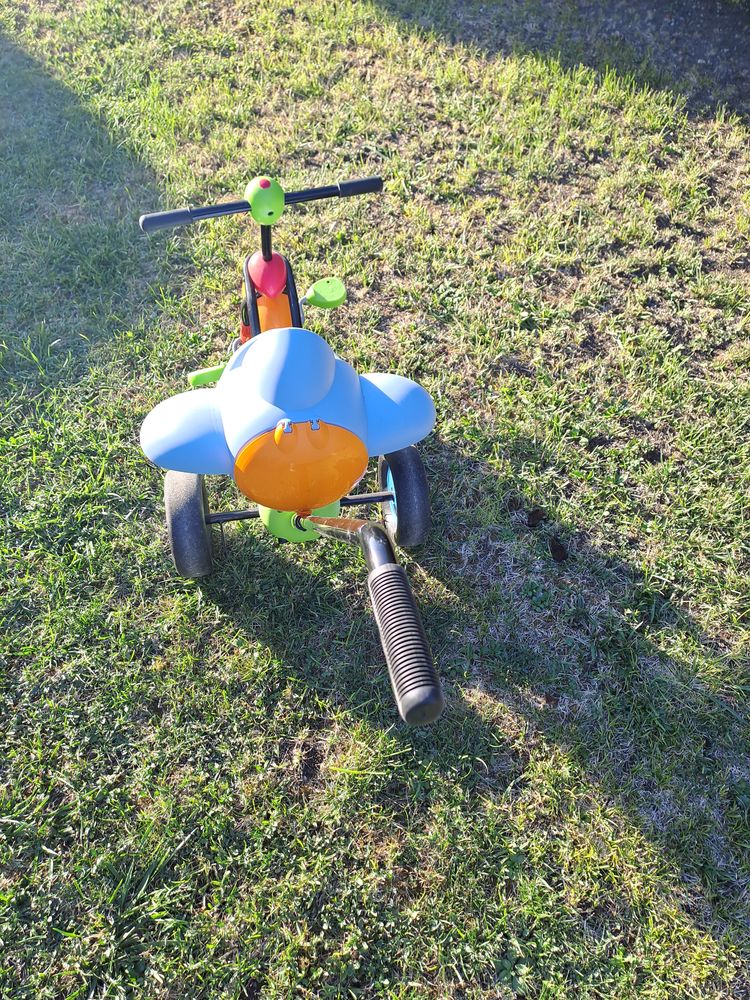 Tricycle avion 14 Ennezat (63)