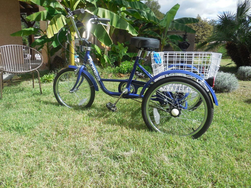 Achetez tricycle gomier neuf revente cadeau, annonce vente à Hostens