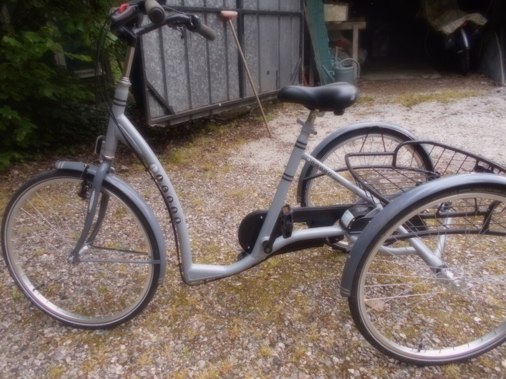 TRICYCLE 450 Lumbres (62)