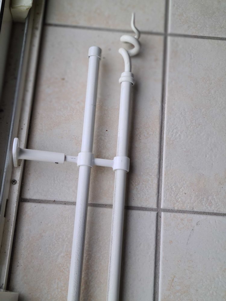 tringle �  rideaux 20 Bouaye (44)