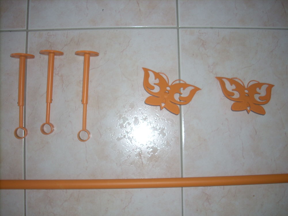 TRINGLES A RIDEAUX ET ACCESSOIRES 35 Teloch� (72)