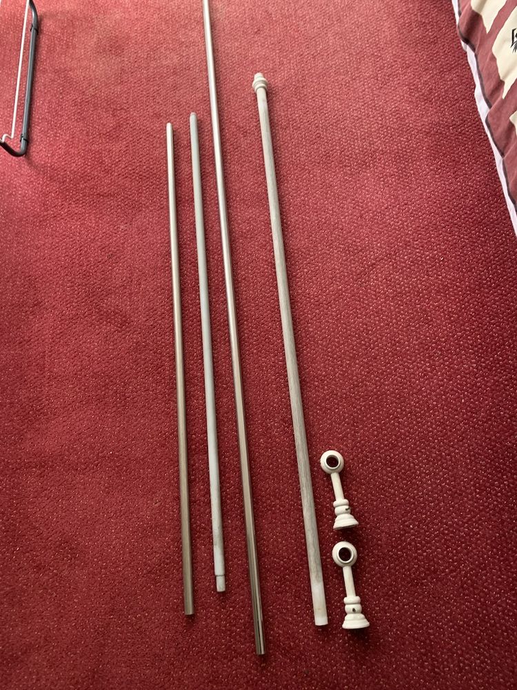 Tringles rideaux m�tal extensibles grises et chrom�s 10 Bi�vres (91)