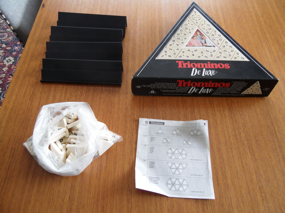 Triominos de luxe 15 Saint-Martin-Belle-Roche (71)