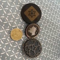 lot, trois boutons anciens 25 La Suze-sur-Sarthe (72)