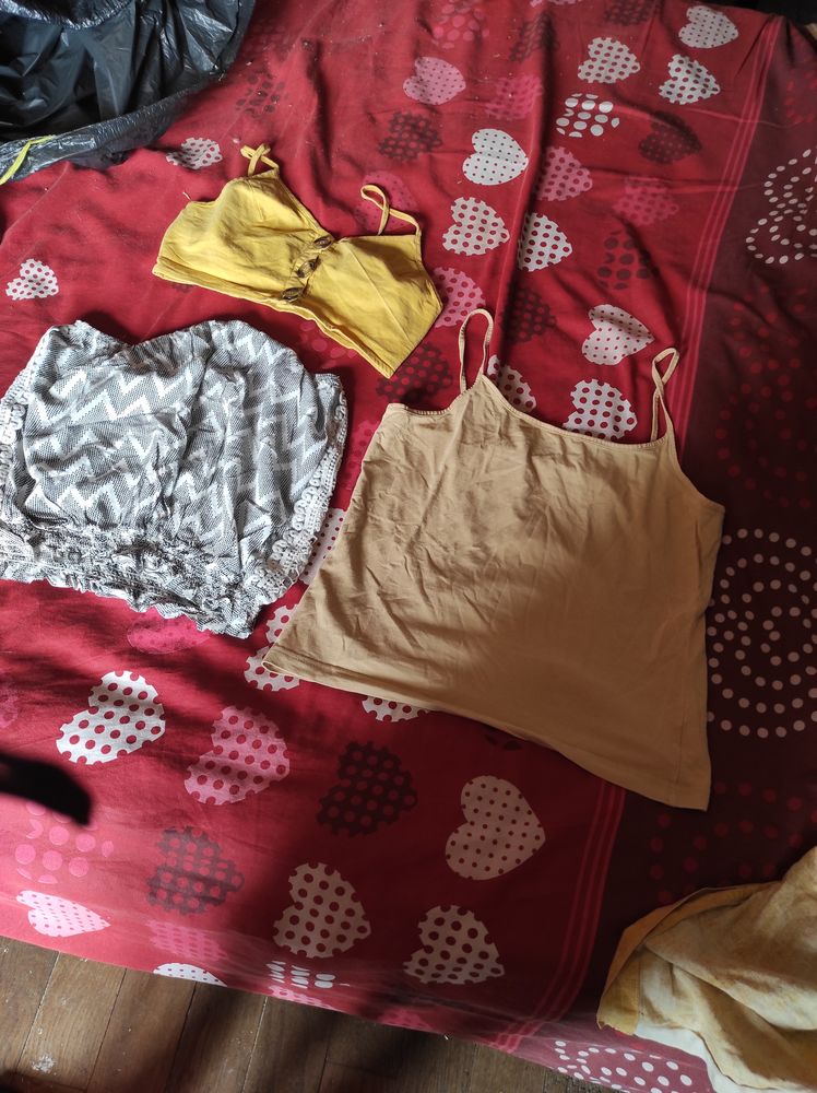 5� trois haut taille 36/38/40 5 Accolay (89)