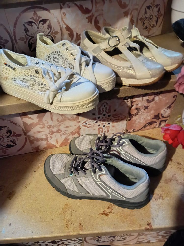 trois paires de chaussures pour femme 25 Pantin (93)