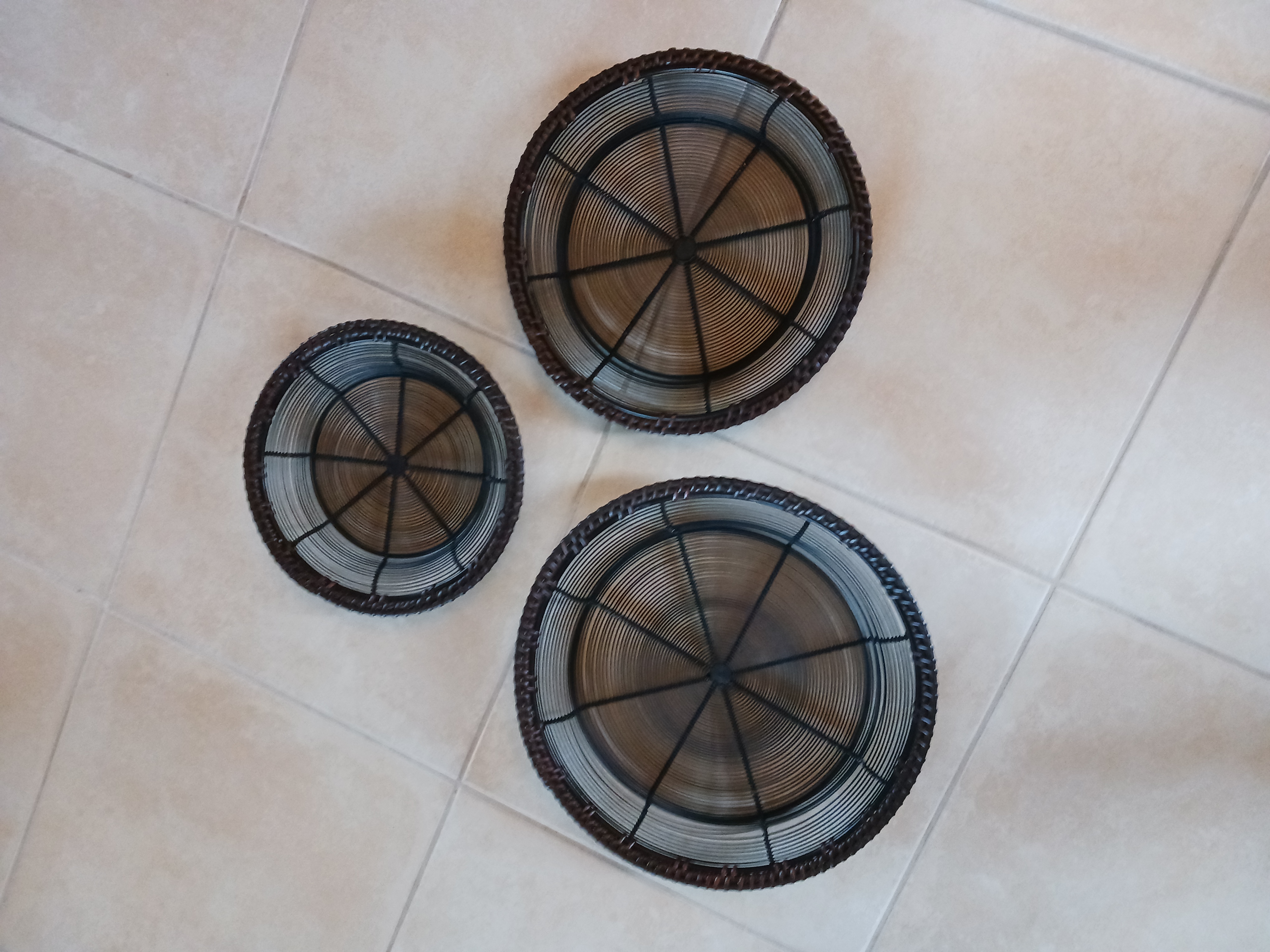 Lot de trois plateaux 17 Nimes (30)